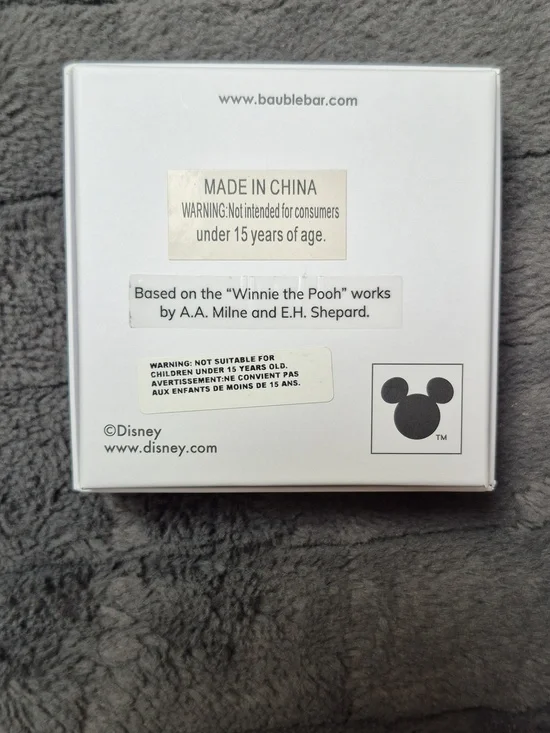 Disney x BaubleBar Winnie the Pooh In Blue Coat & Hat Earrings, New In Box - Picture 6 of 11